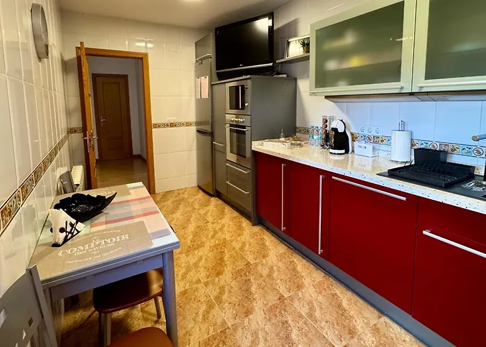 아파트 Ronda San Anton 토로